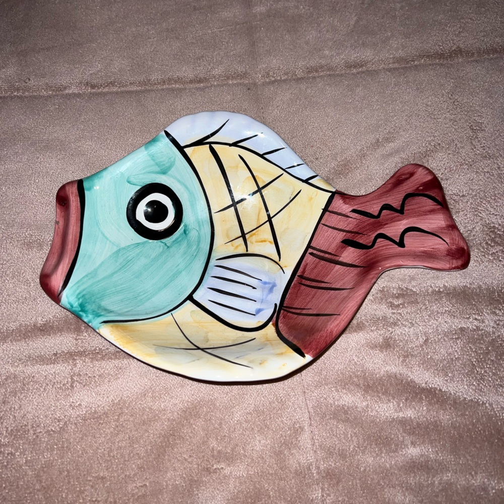 Handpainted fish dish
